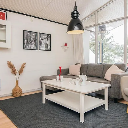 Semesterbostad 4 Person In *