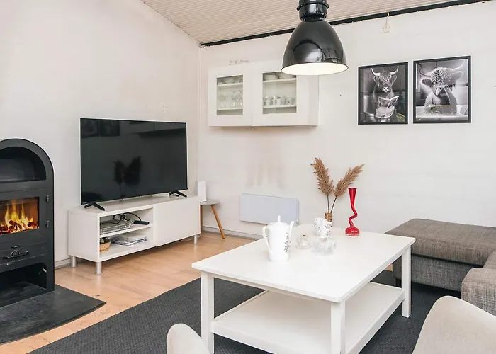 4 Person In Blåvand